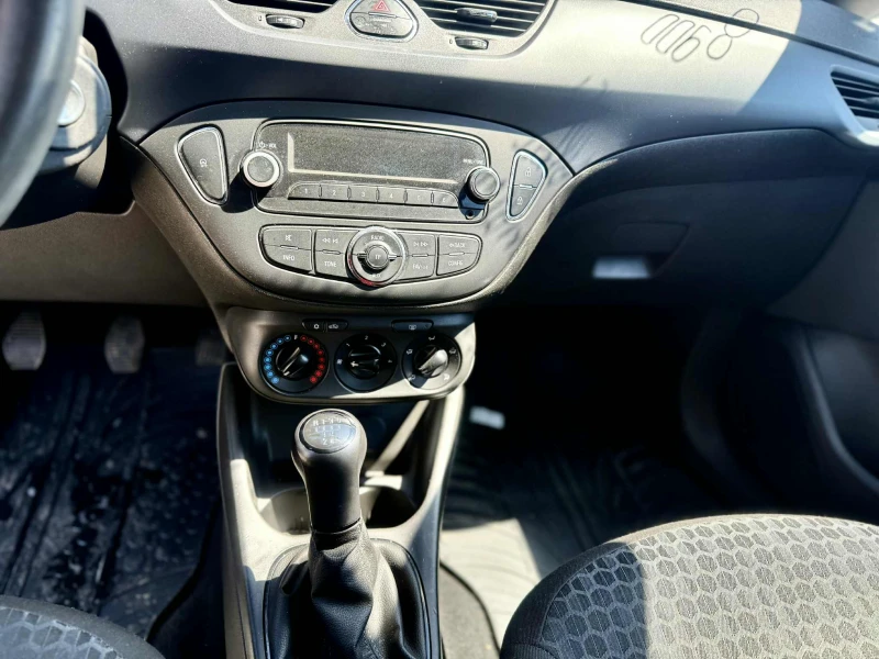 Opel Corsa 1.2, снимка 11 - Автомобили и джипове - 51962014
