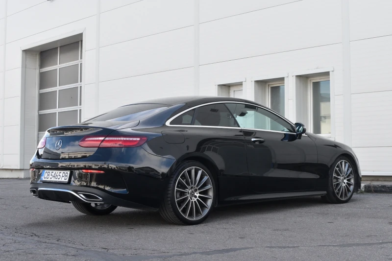 Mercedes-Benz E 220 AMG Coupe FULL, снимка 6 - Автомобили и джипове - 52477721