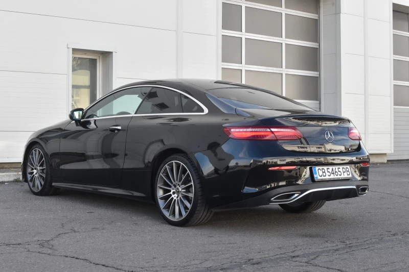Mercedes-Benz E 220 AMG Coupe FULL, снимка 8 - Автомобили и джипове - 52477721