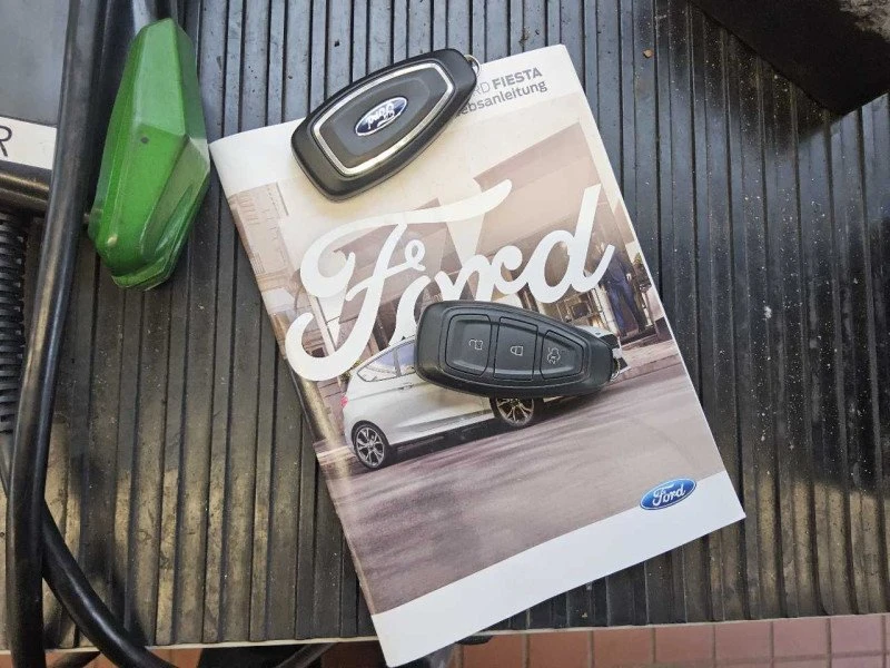 Ford Fiesta 1.0 ECOBOOST TITANIUM X, снимка 7 - Автомобили и джипове - 53300817