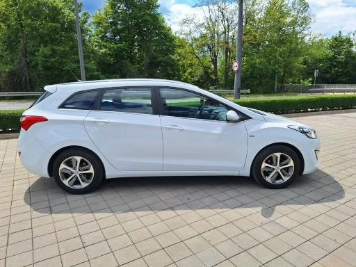 Hyundai I30 1.4GRDI Comfort Line!, снимка 10 - Автомобили и джипове - 54566363
