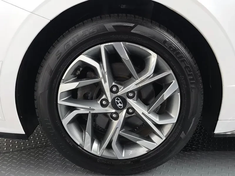 Hyundai Sonata 2.0 MODERN, снимка 5 - Автомобили и джипове - 55087596