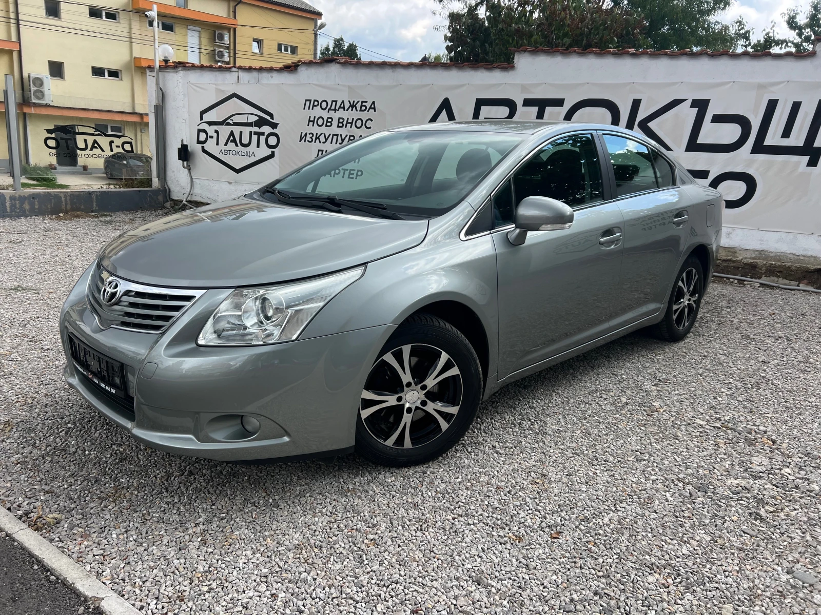 Toyota Avensis 1.6-SOLL - изображение 3