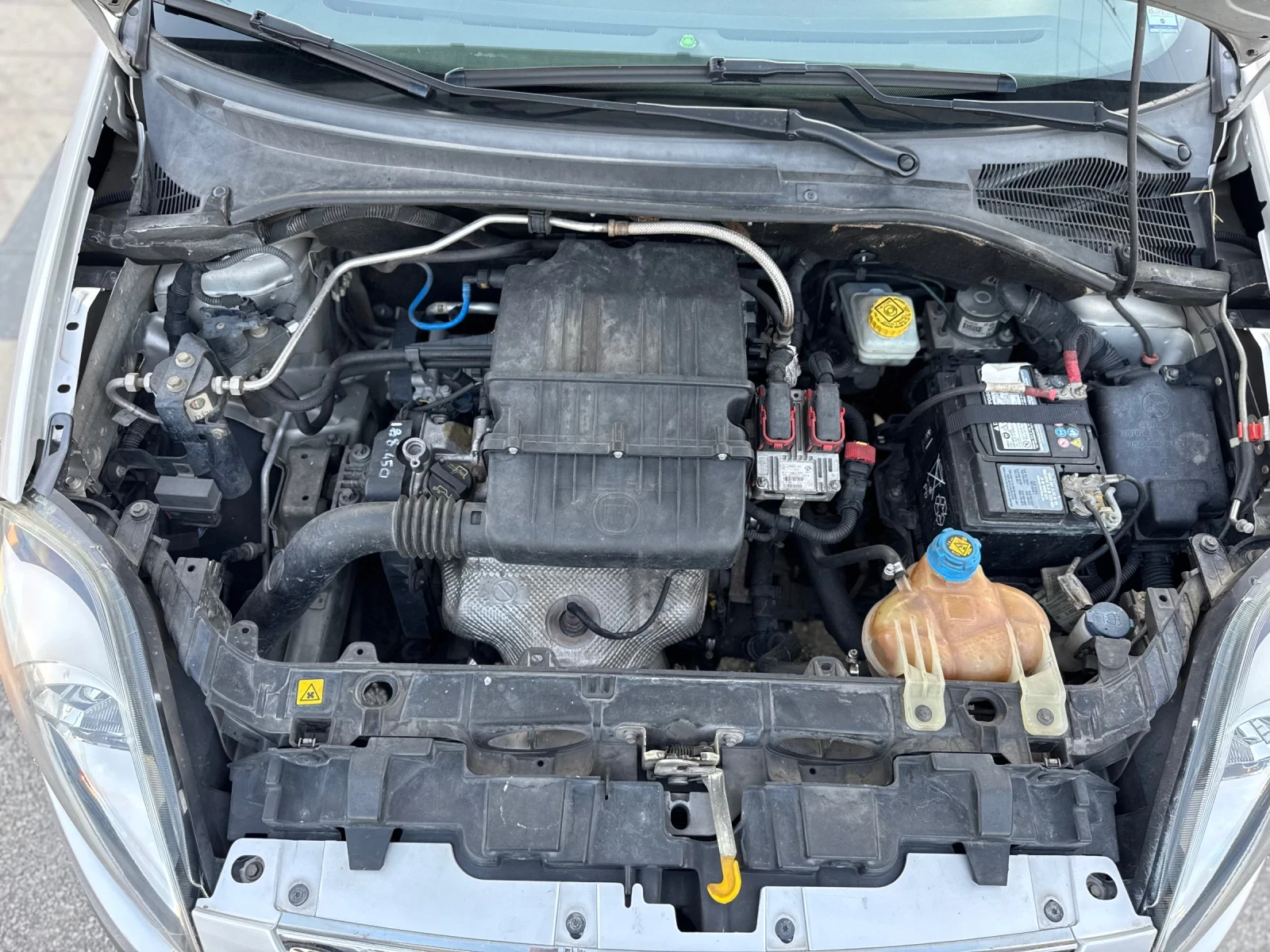 Fiat Punto FIAT PUNTO EVO   СТОКОВ МЕТАН  | Mobile.bg — изображение 15