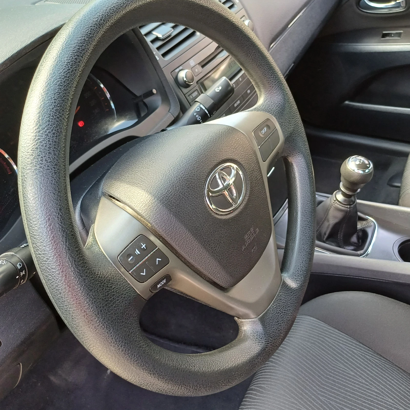 Toyota Avensis 1.6Vvti -132к.с-Бензин - изображение 7