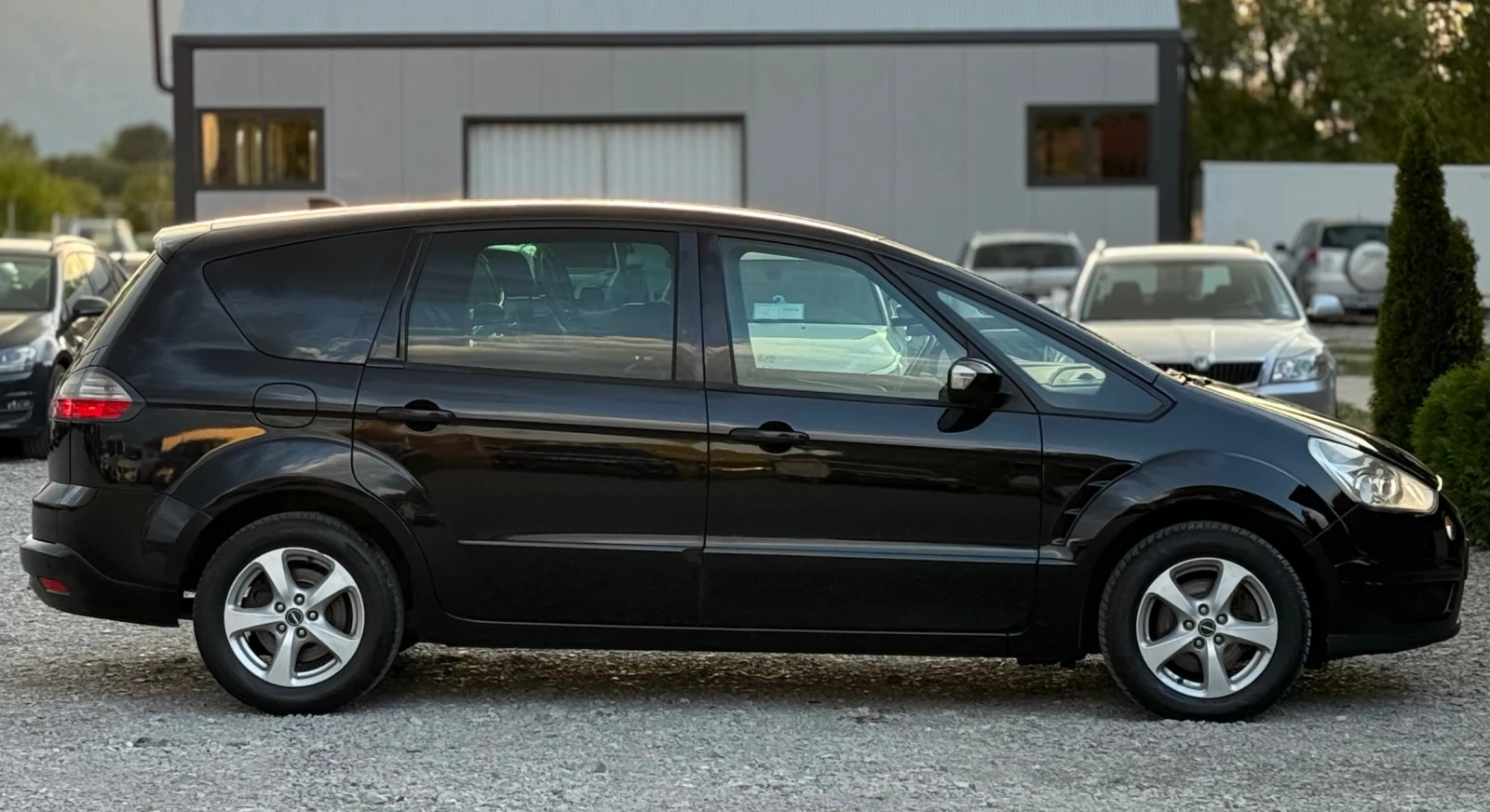 Ford S-Max 2.0TDCi 140к.с * Ксенон* * Навигация*  - изображение 8