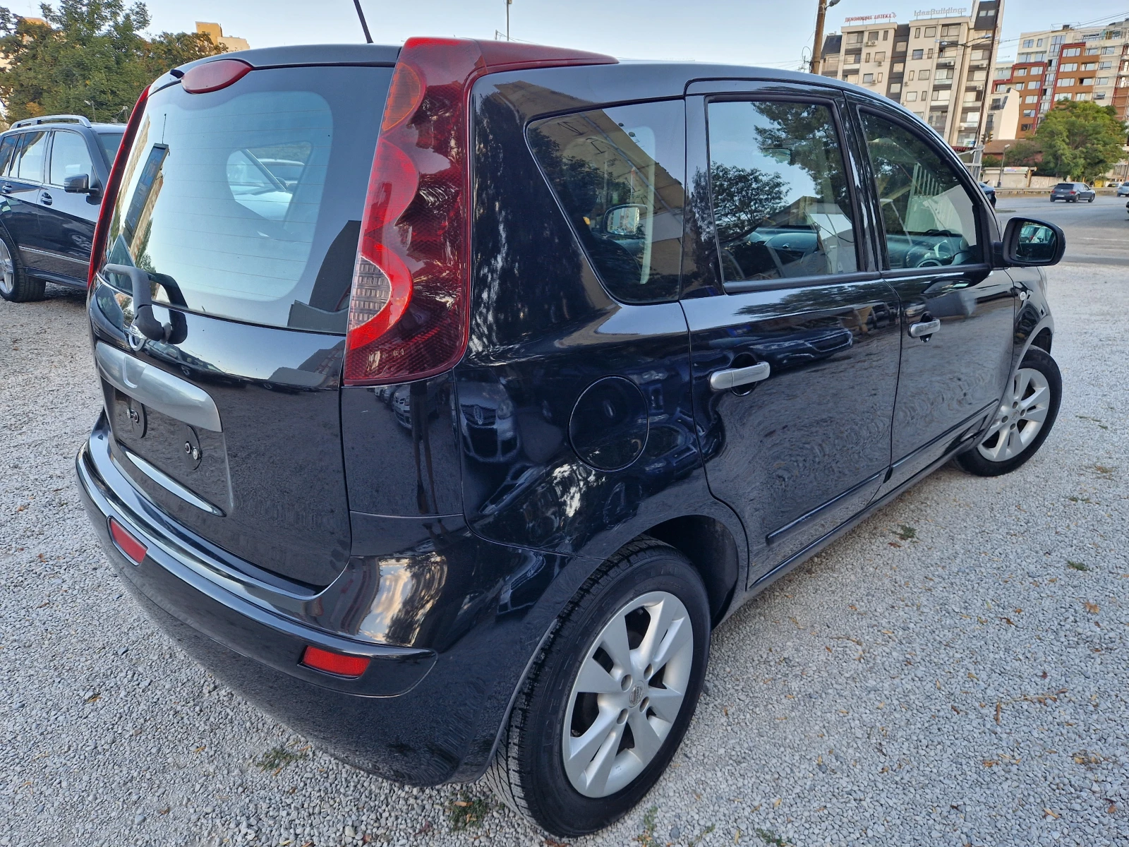 Nissan Note 1.4i 150хил!!!! - изображение 5