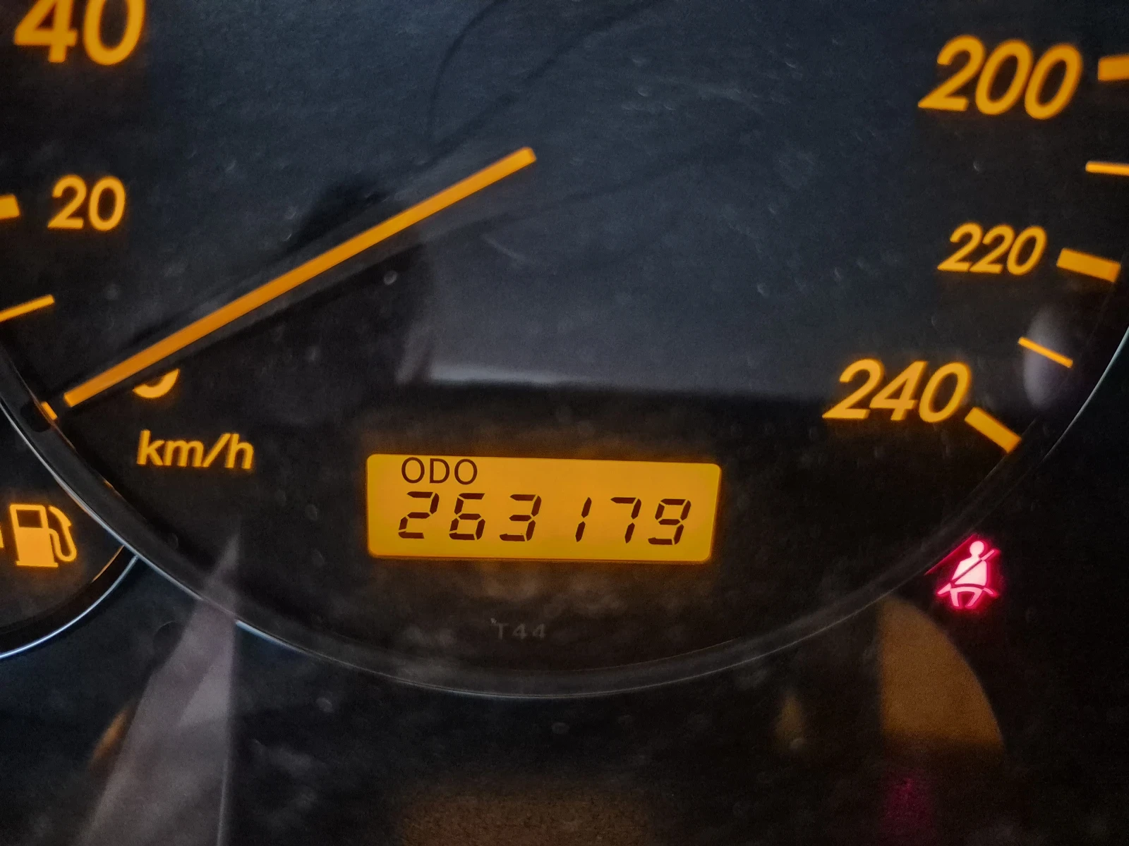Toyota Avensis 2.2 D4D | Mobile.bg — изображение 11