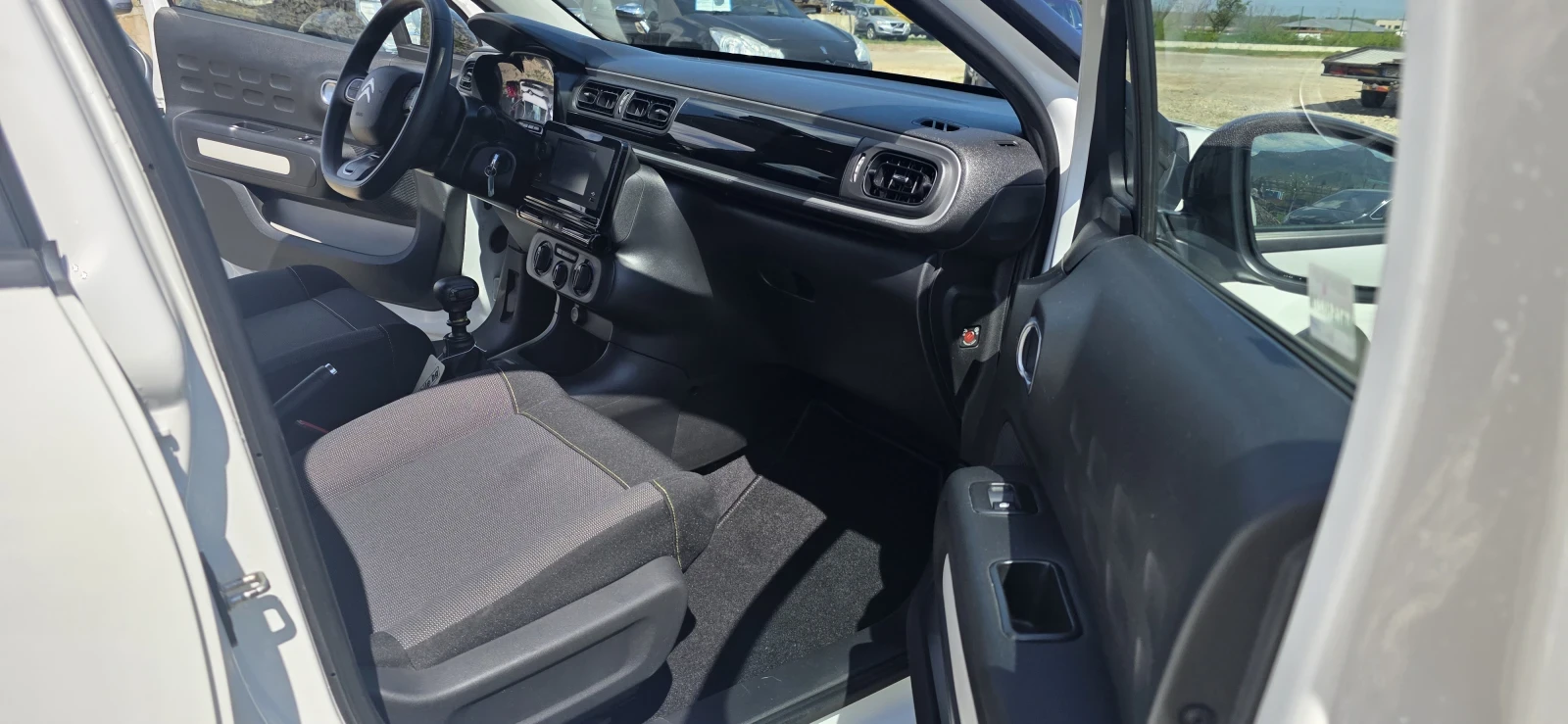 Citroen C3 1.5 BlueHDI $ 66000 km $ LED $ ������ $ | Mobile.bg � ����������� 8
