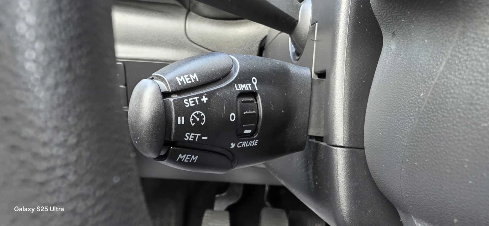 Citroen C3 1.5 BlueHDI $ 66000 km $ LED $ | Mobile.bg   12