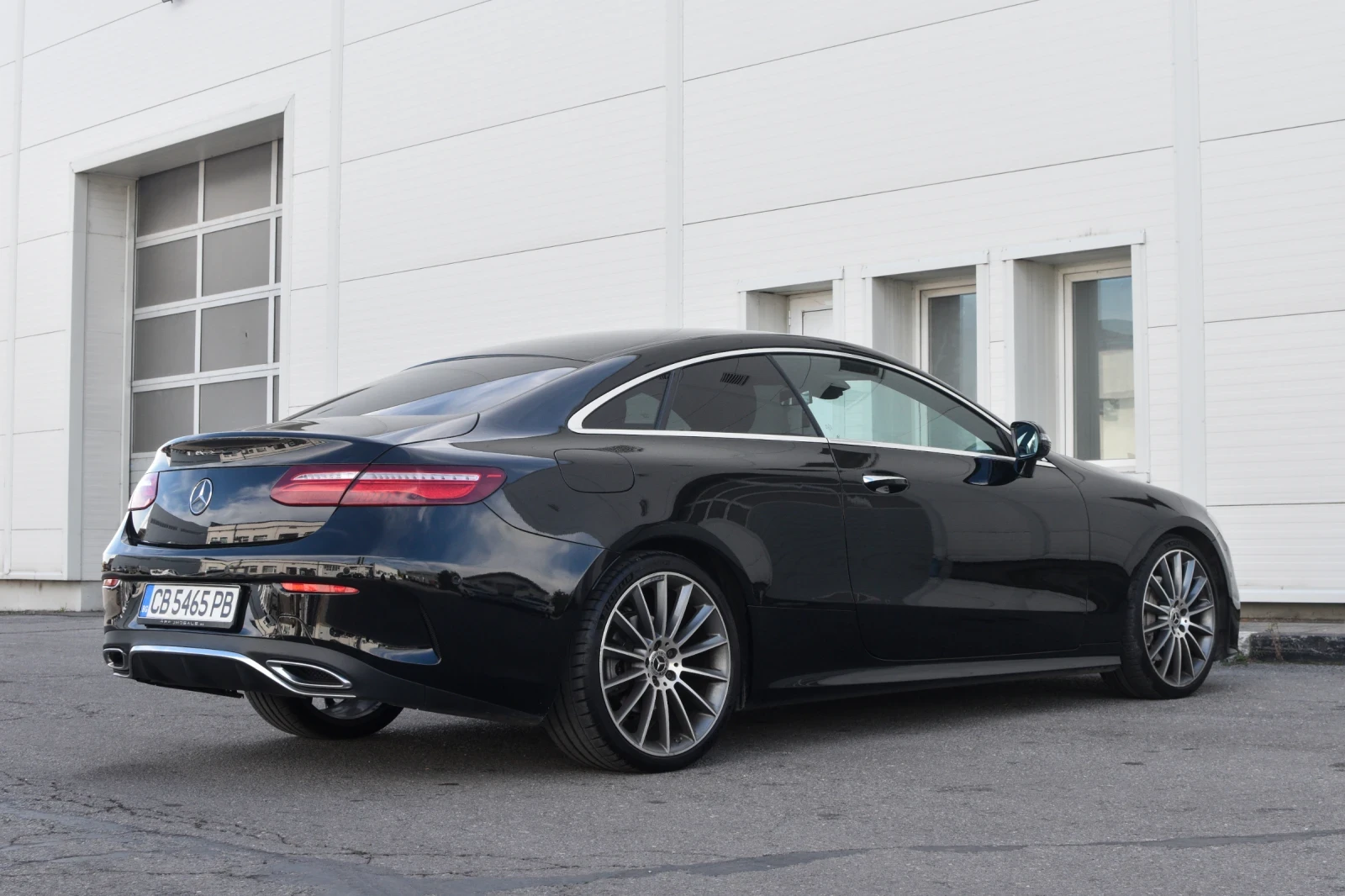 Mercedes-Benz E 220 AMG Coupe FULL - изображение 6