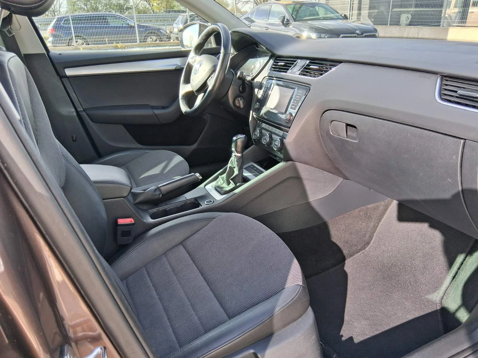 Skoda Octavia 1.4TSI 140 к.с. - изображение 10