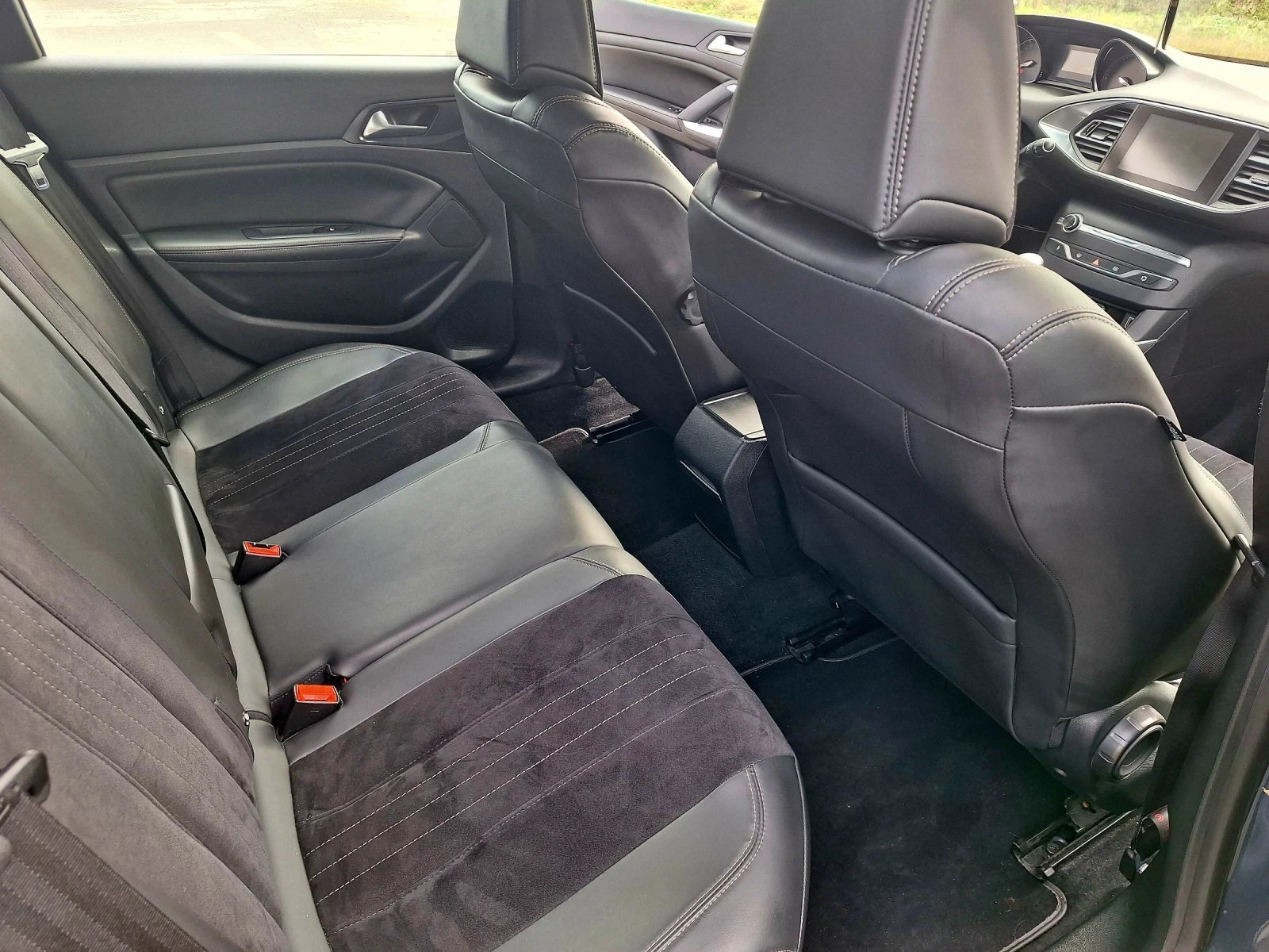 Peugeot 308 | Mobile.bg � ����������� 10