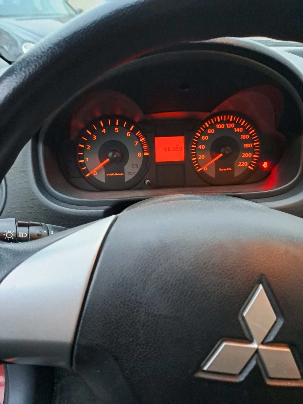 Mitsubishi Colt 1.1 - изображение 5
