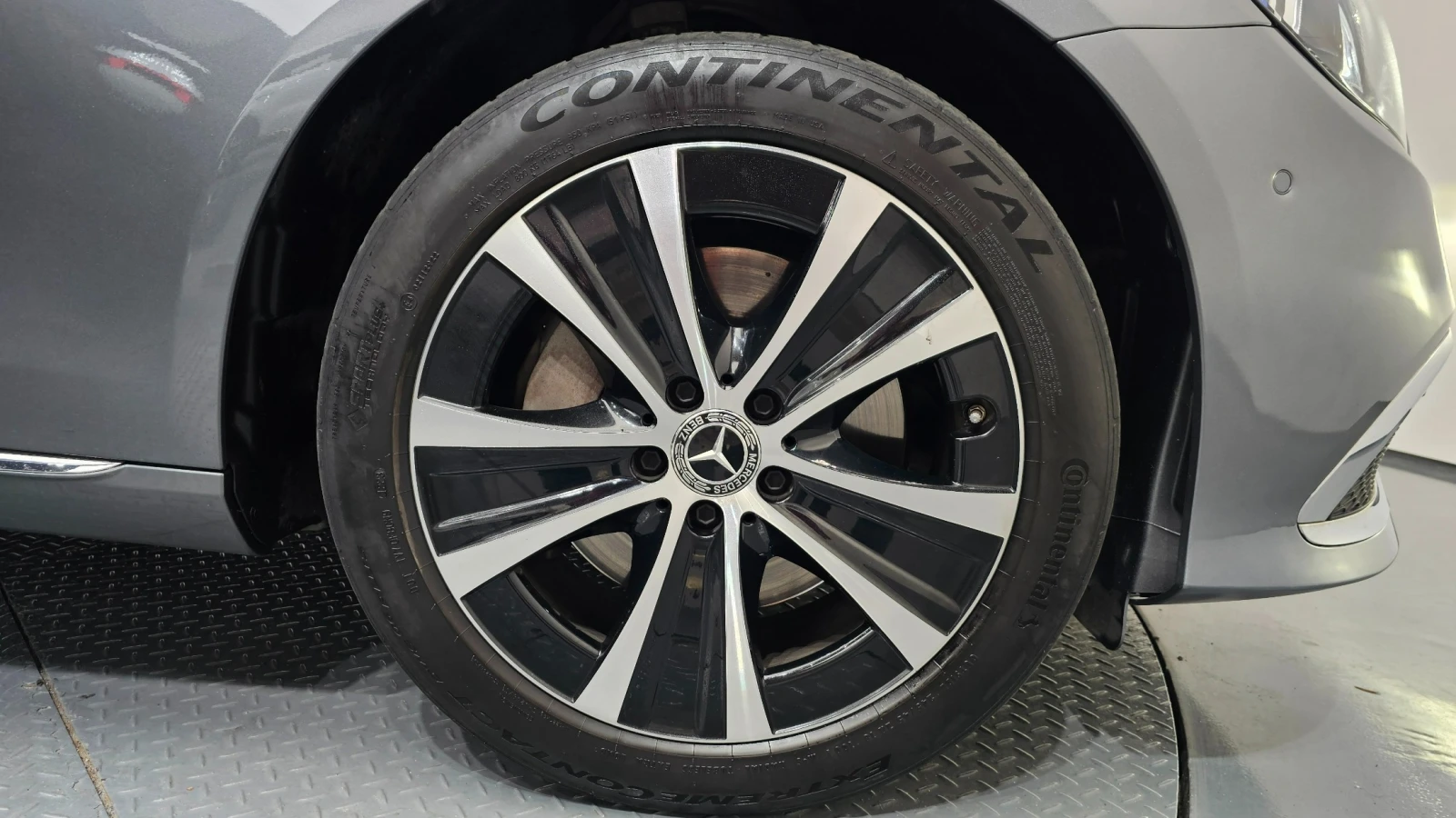 Mercedes-Benz E 300 4MATIC Exclusive | Mobile.bg � ����������� 14