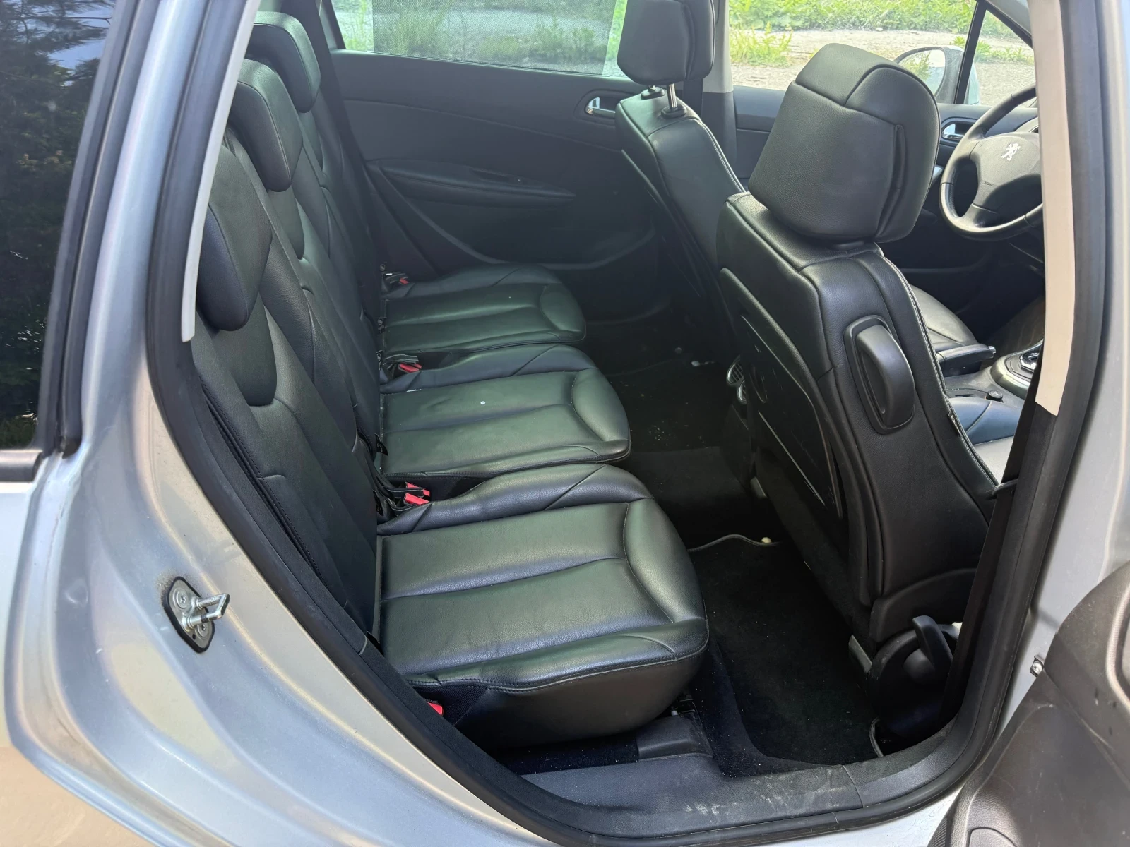 Peugeot 308 2.0HDI АВТОМАТ, снимка 9 - Автомобили и джипове - 54397130