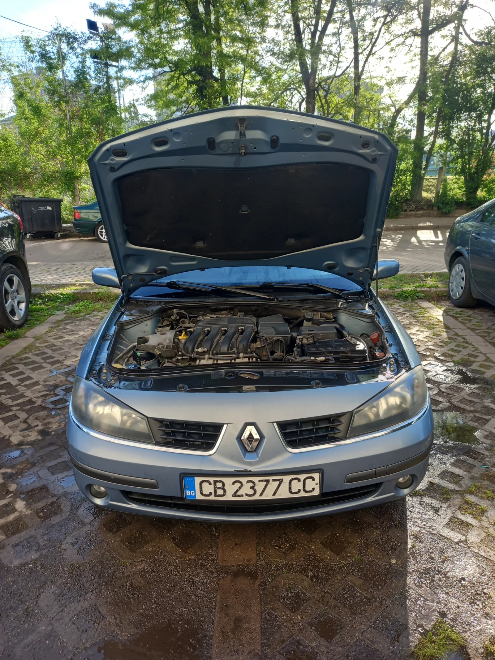 Renault Laguna, снимка 3 - Автомобили и джипове - 54610980