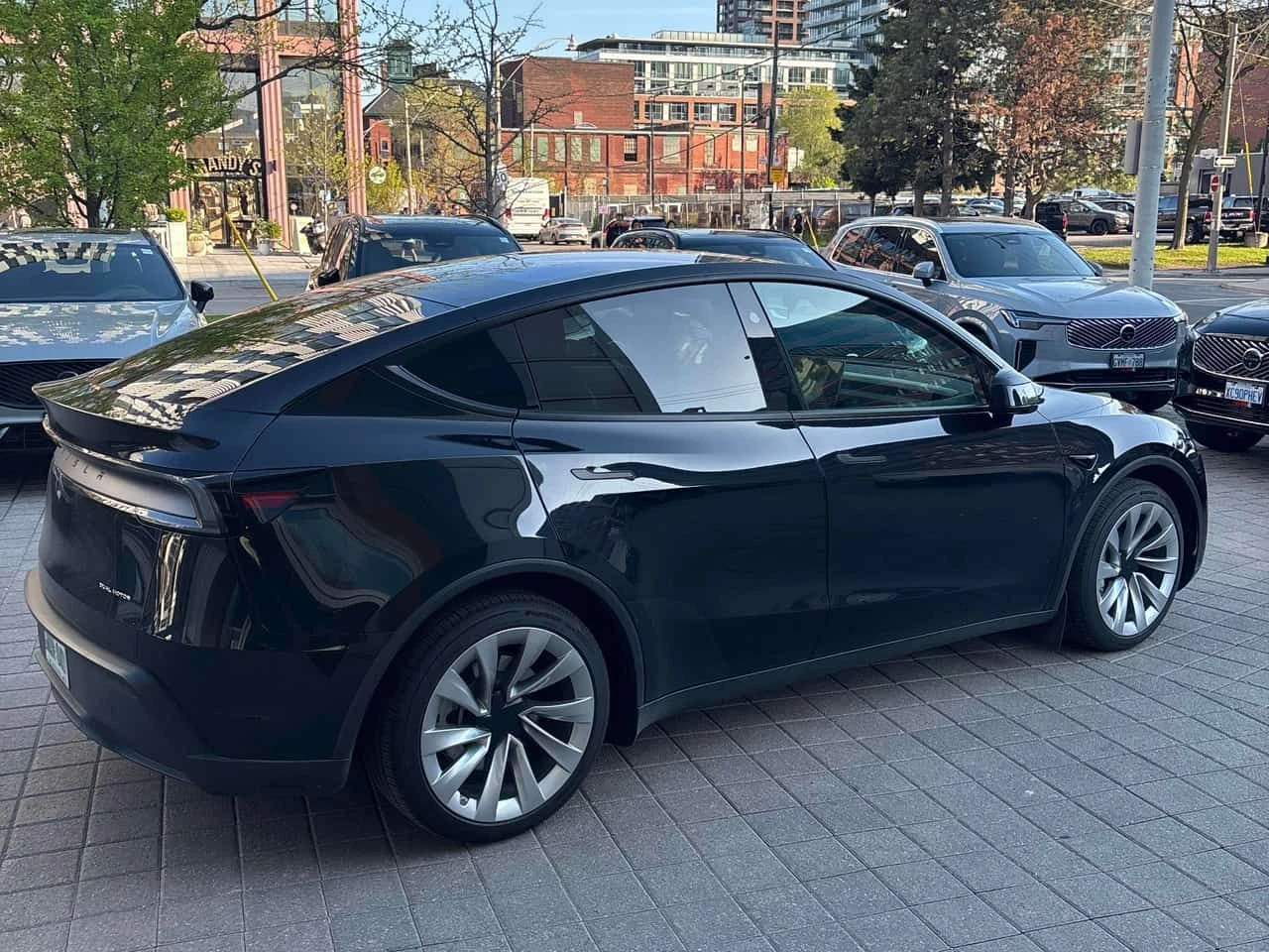 Tesla Model Y DUAL MOTOR| LONG RANGE| �� ����������������| CARFX | Mobile.bg � ����������� 5