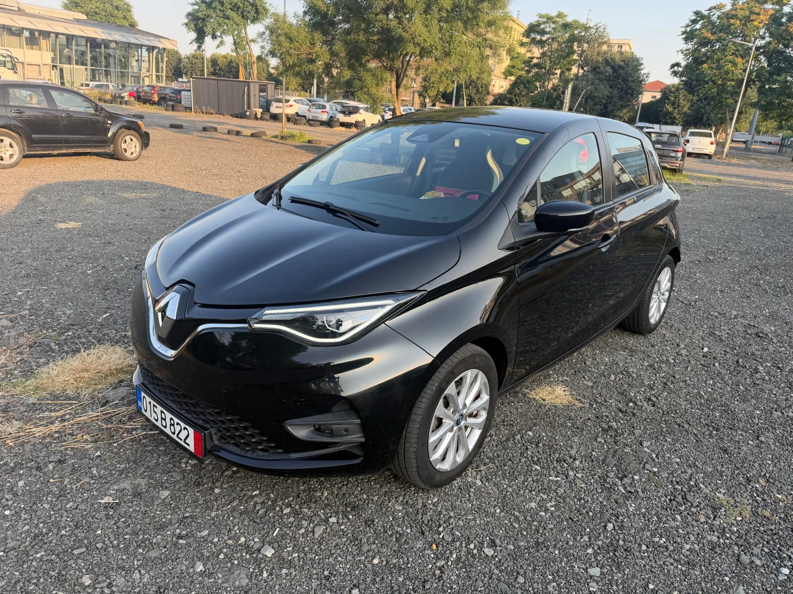 Renault Zoe R110 52 kw гаранция термопомпа