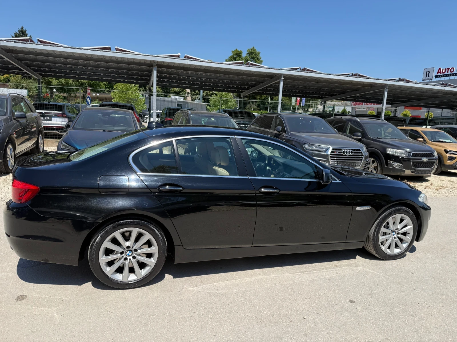 BMW 530 3.0d - X-Drive - 258к.с., снимка 6 - Автомобили и джипове - 55240570