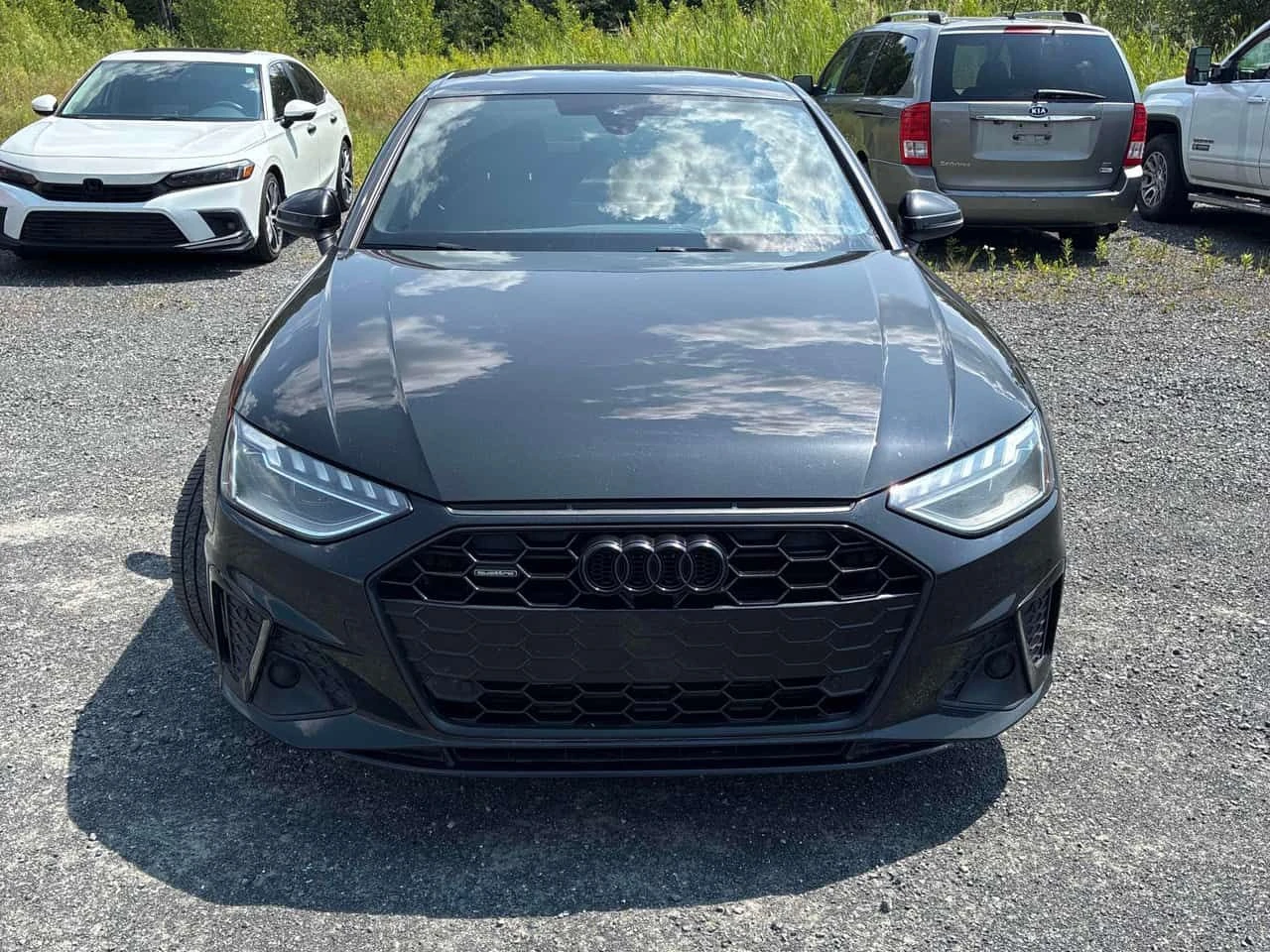 Audi A4 Progressiv | CARFAX | АВТОКРЕДИТ БЕЗ ПЪРВОНАЧАЛНА, снимка 2 - Автомобили и джипове - 55437920