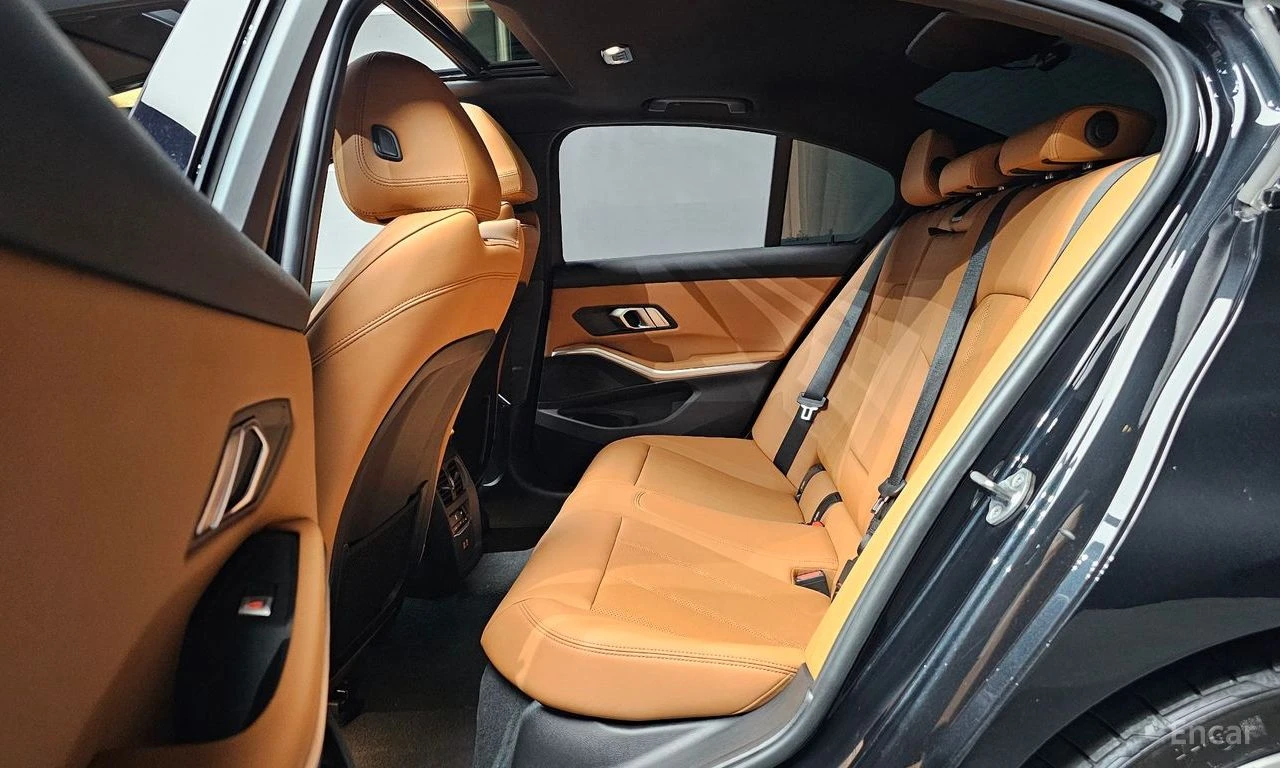 BMW 320 i M SPORT* �����* DISTRONIC* �������* �������*   | Mobile.bg � ����������� 15