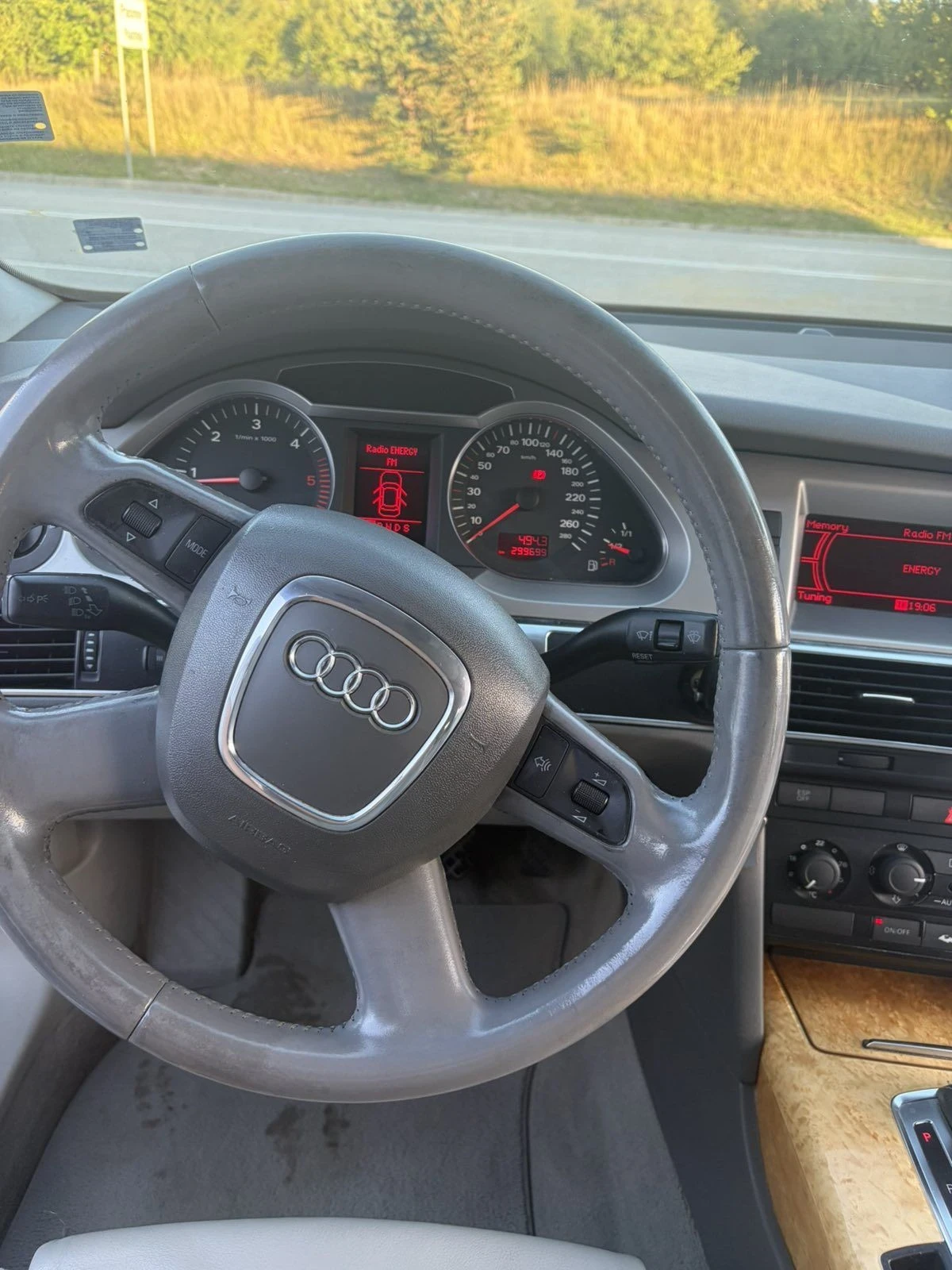 Audi A6 2.7 quattro, снимка 8 - Автомобили и джипове - 55954359