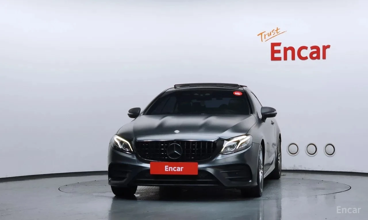 Mercedes-Benz E 220 * COUPE * ЦЕНА ДО БЪЛГАРИЯ * , снимка 3 - Автомобили и джипове - 56084345
