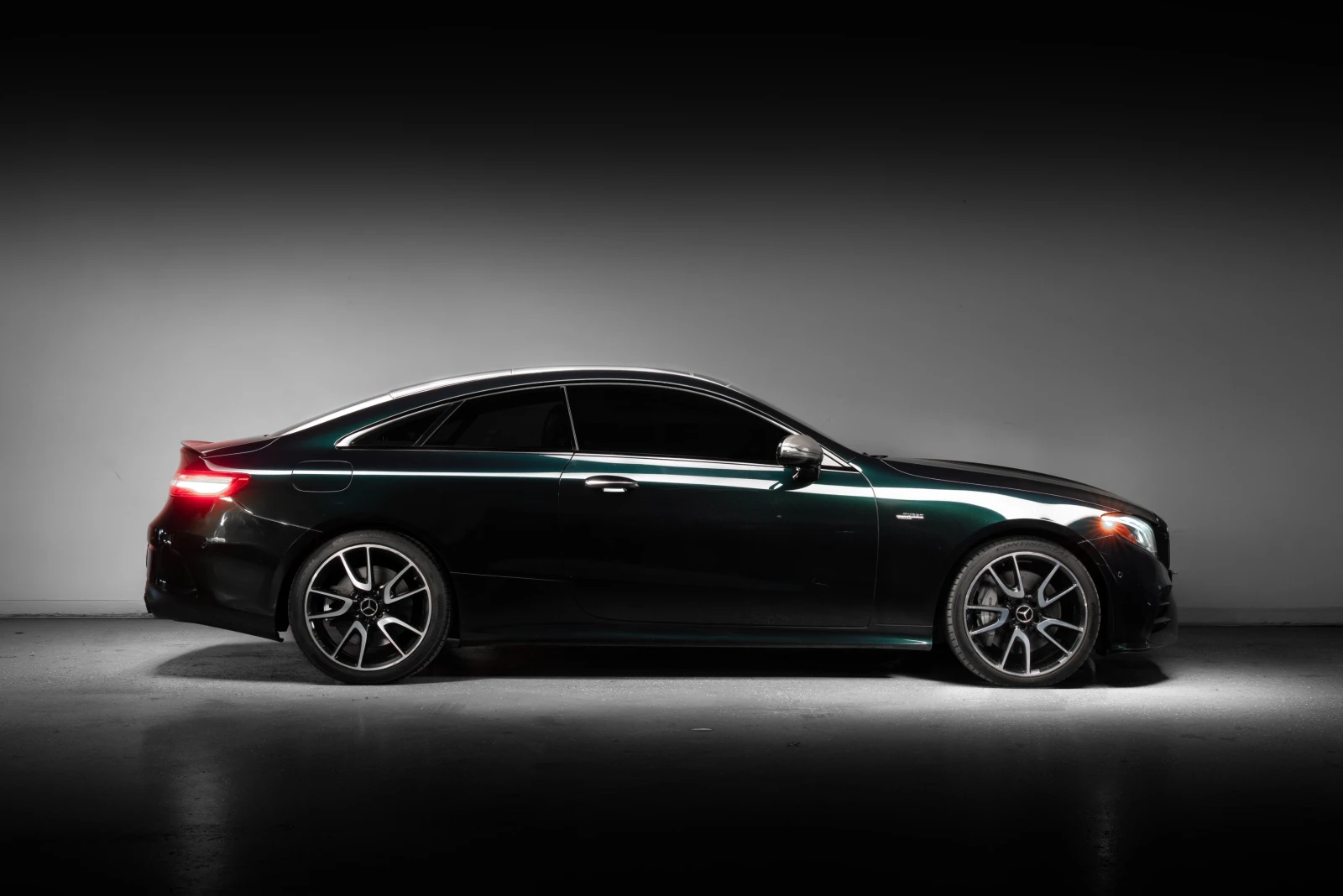 Mercedes-Benz E 53 AMG 4MATIC+ Coupe, снимка 6 - Автомобили и джипове - 56116751