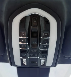 Porsche Cayenne 3.0D Platinum Edition GTS Pack, снимка 13