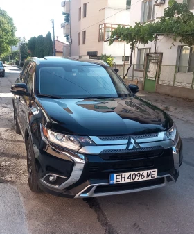     Mitsubishi Outlander 2.4 SPECIAL EDITION 4X4    7 
