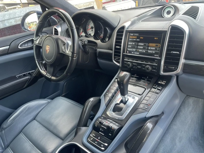 Porsche Cayenne 4.8 V8, снимка 9 - Автомобили и джипове - 45436091