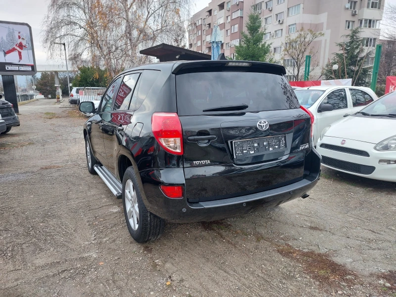 Toyota Rav4 2.2D4D 6-Speed.* 36м. х 424лв.* , снимка 4 - Автомобили и джипове - 48239108