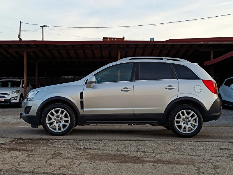 Opel Antara 2.2 CDTi * 4X4* Face Lift* NAVI* WAZE* Euro 5A* , снимка 7 - Автомобили и джипове - 52772461