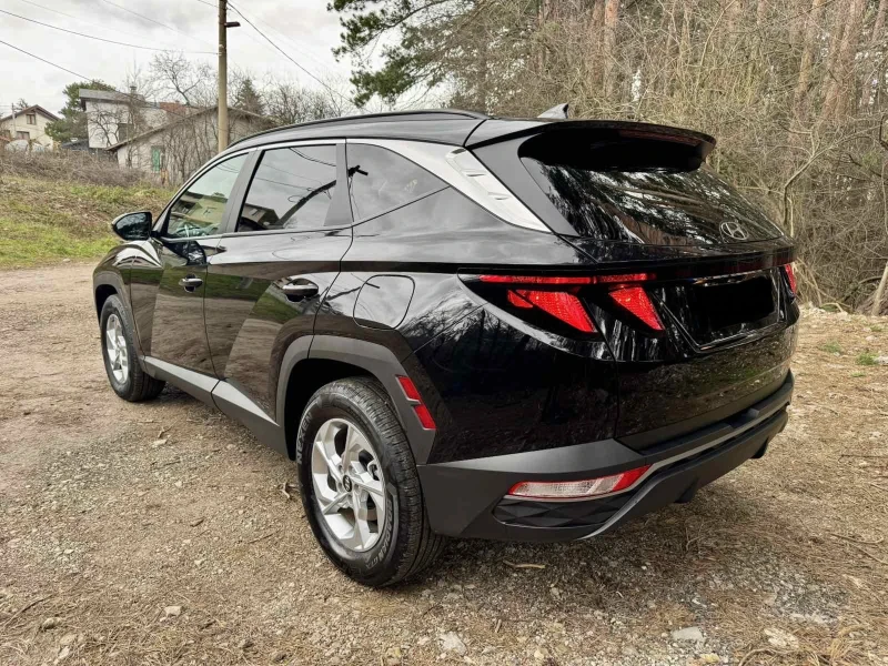 Hyundai Tucson 2.5i 4x4 , снимка 6 - Автомобили и джипове - 53011944