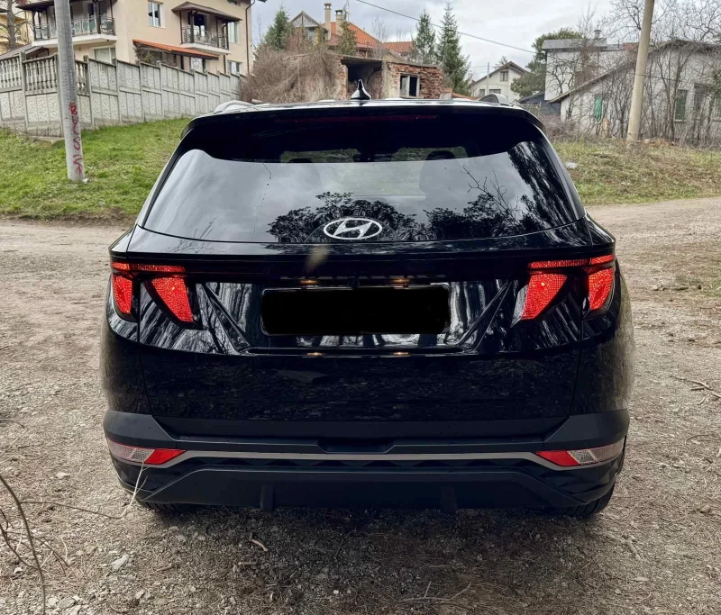 Hyundai Tucson 2.5i 4x4 , снимка 8 - Автомобили и джипове - 53011944