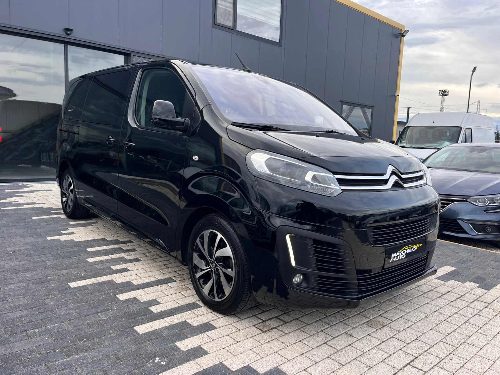 Citroen Spacetourer 2.0HDI ПЪЛНА ГАРАНЦИЯ!!! - изображение 2