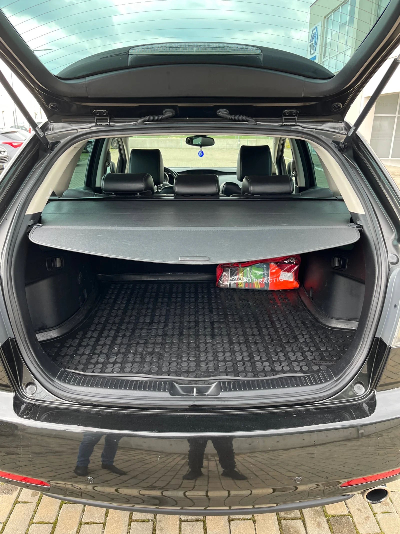 Mazda CX-7 2.2 D  - изображение 6