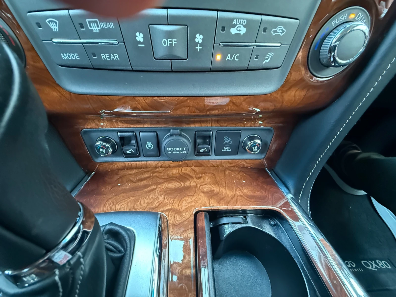 Infiniti QX80 86000 км реални в перфектно състояние - изображение 9