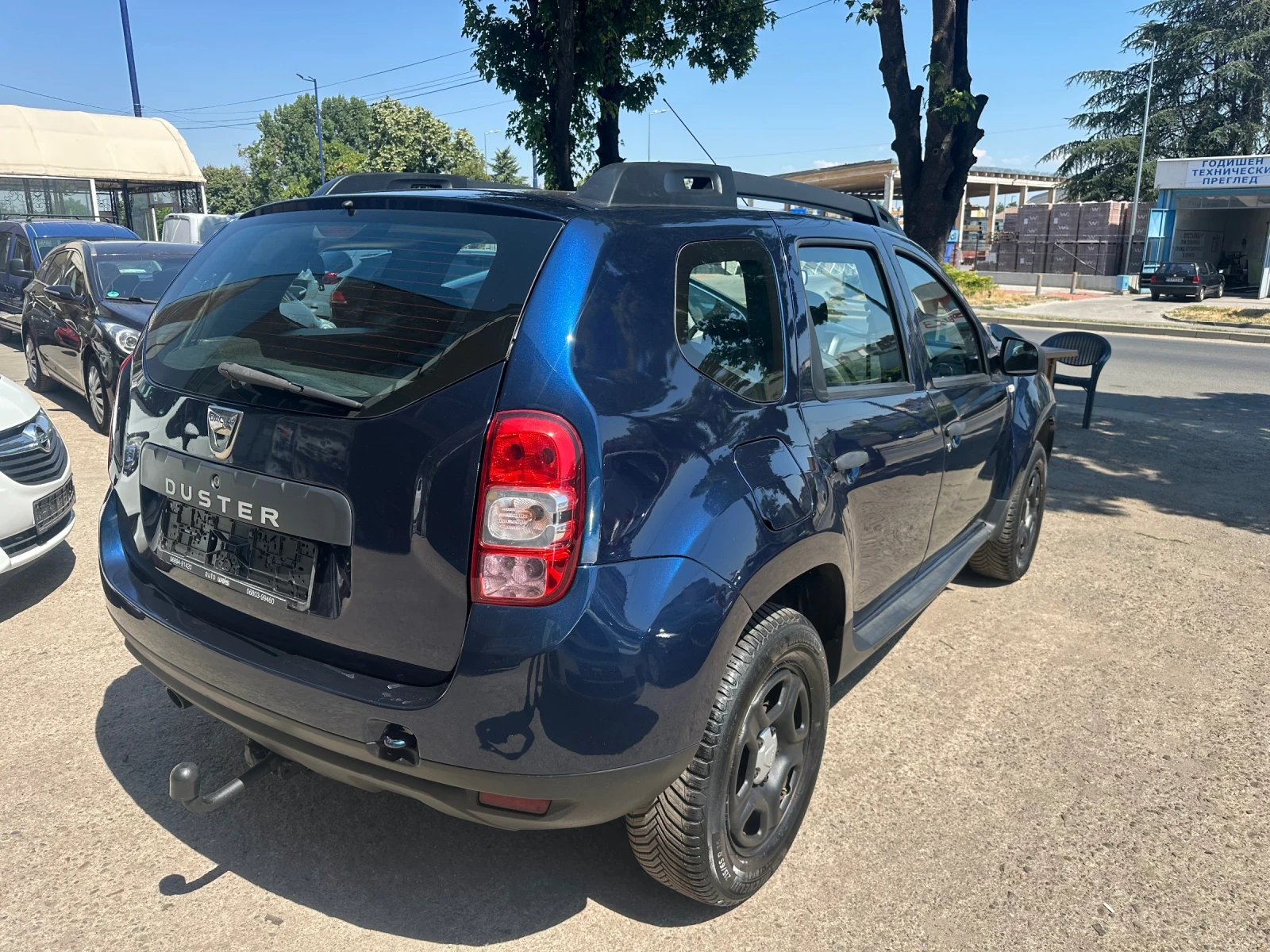 Dacia Duster 1.6i - изображение 3