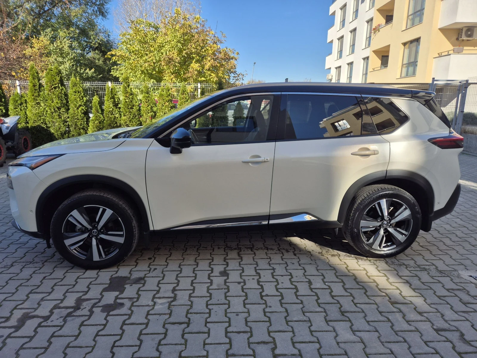 Nissan X-trail 2.5i AWD PLATINUM 45000км - изображение 6