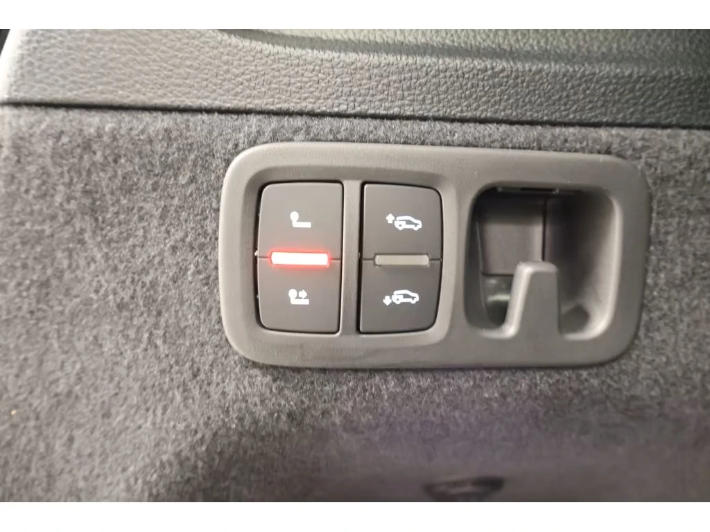 Audi Q7 FACELIFT* 3XS-LINE* RS* OLED LIGHTS* PANO* 360* , снимка 15 - Автомобили и джипове - 53769548