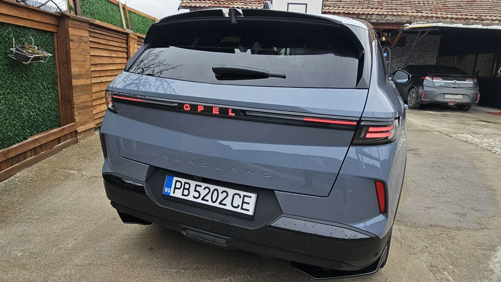 Opel Grandland GS HYBRID , снимка 4 - Автомобили и джипове - 53913665