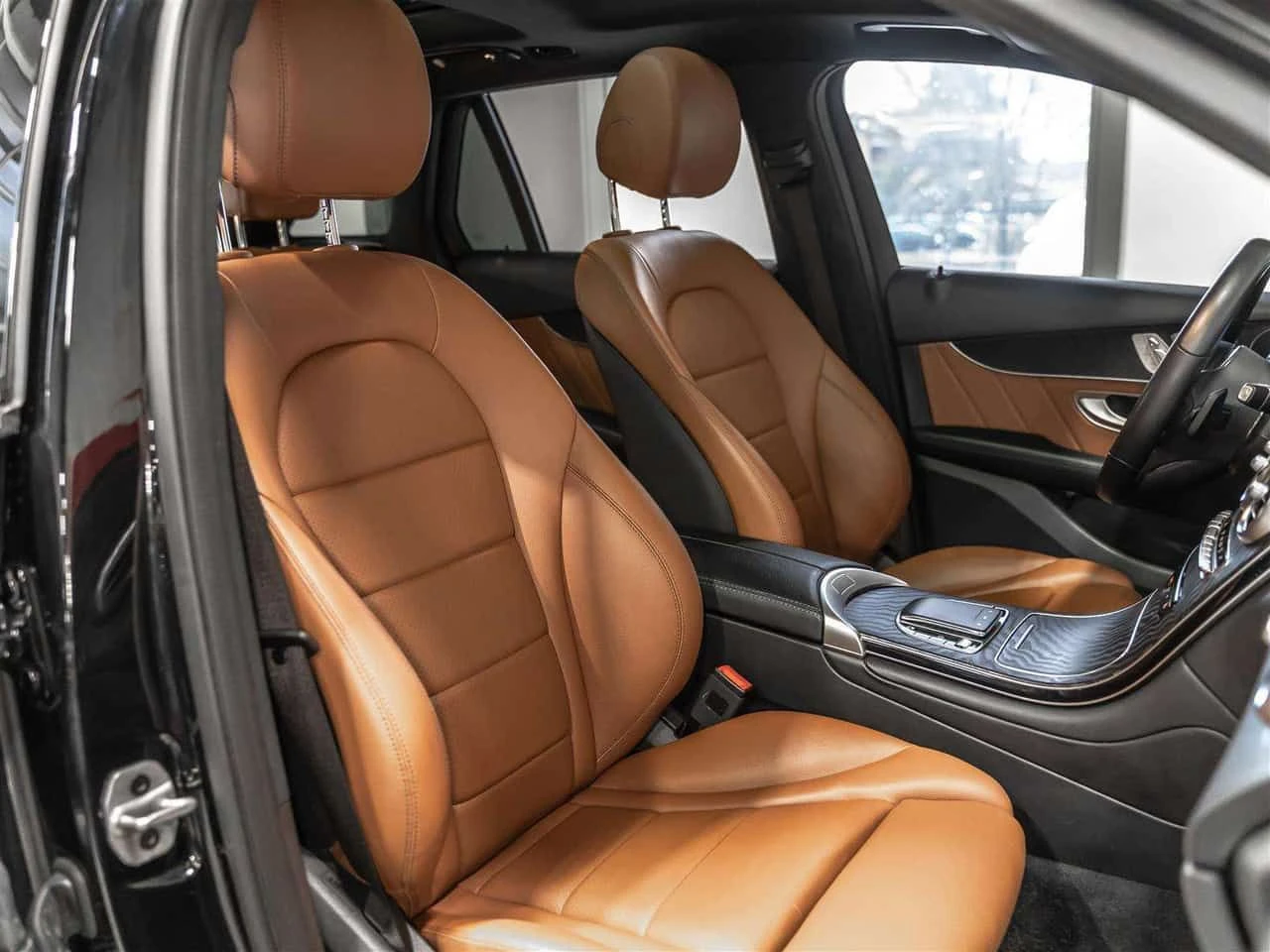 Mercedes-Benz GLC * GLC300 4MATIC * CARFAX * ���� �� �� | Mobile.bg � ����������� 10