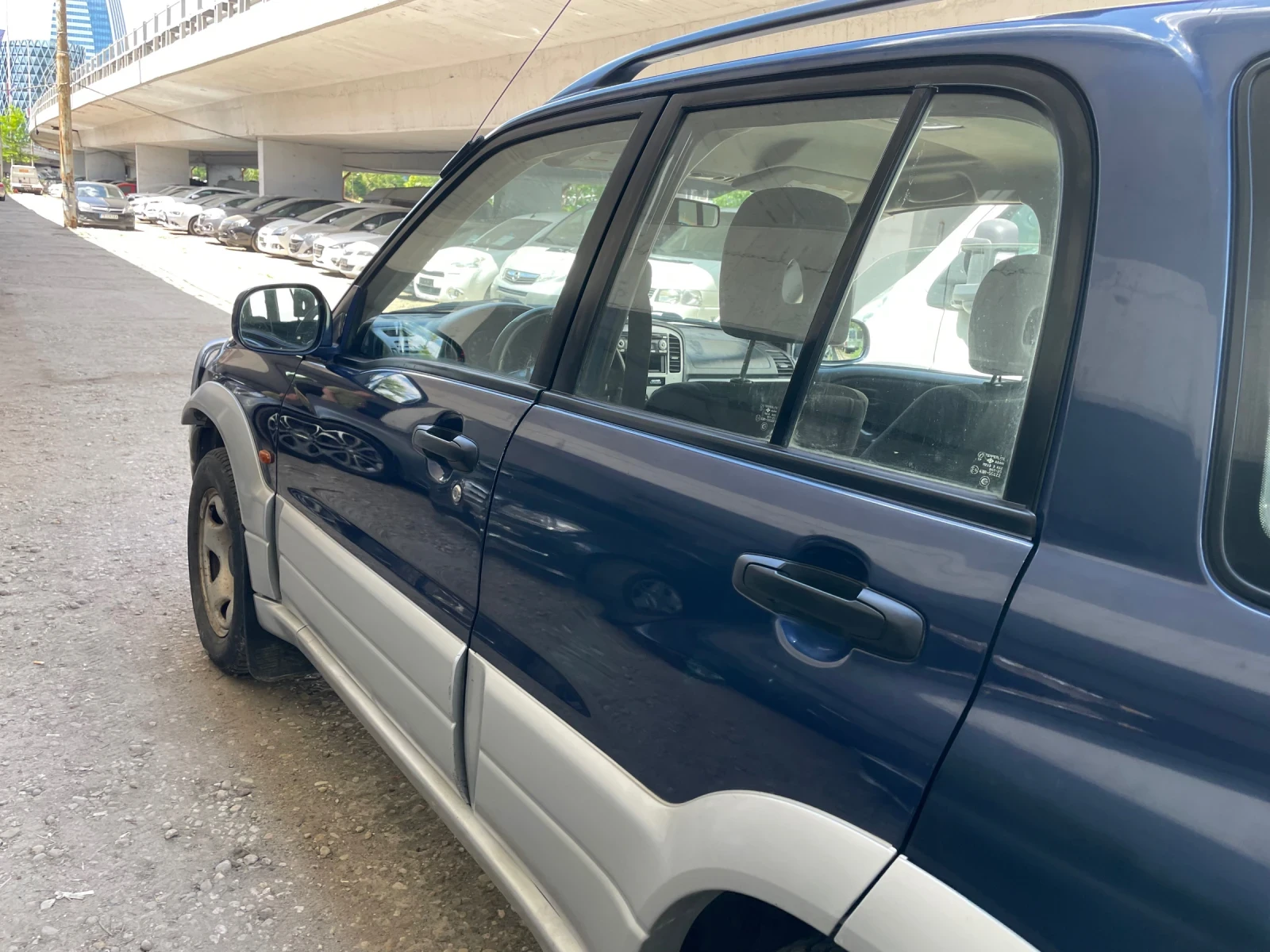 Suzuki Grand vitara 2.0i, снимка 7 - Автомобили и джипове - 54706723
