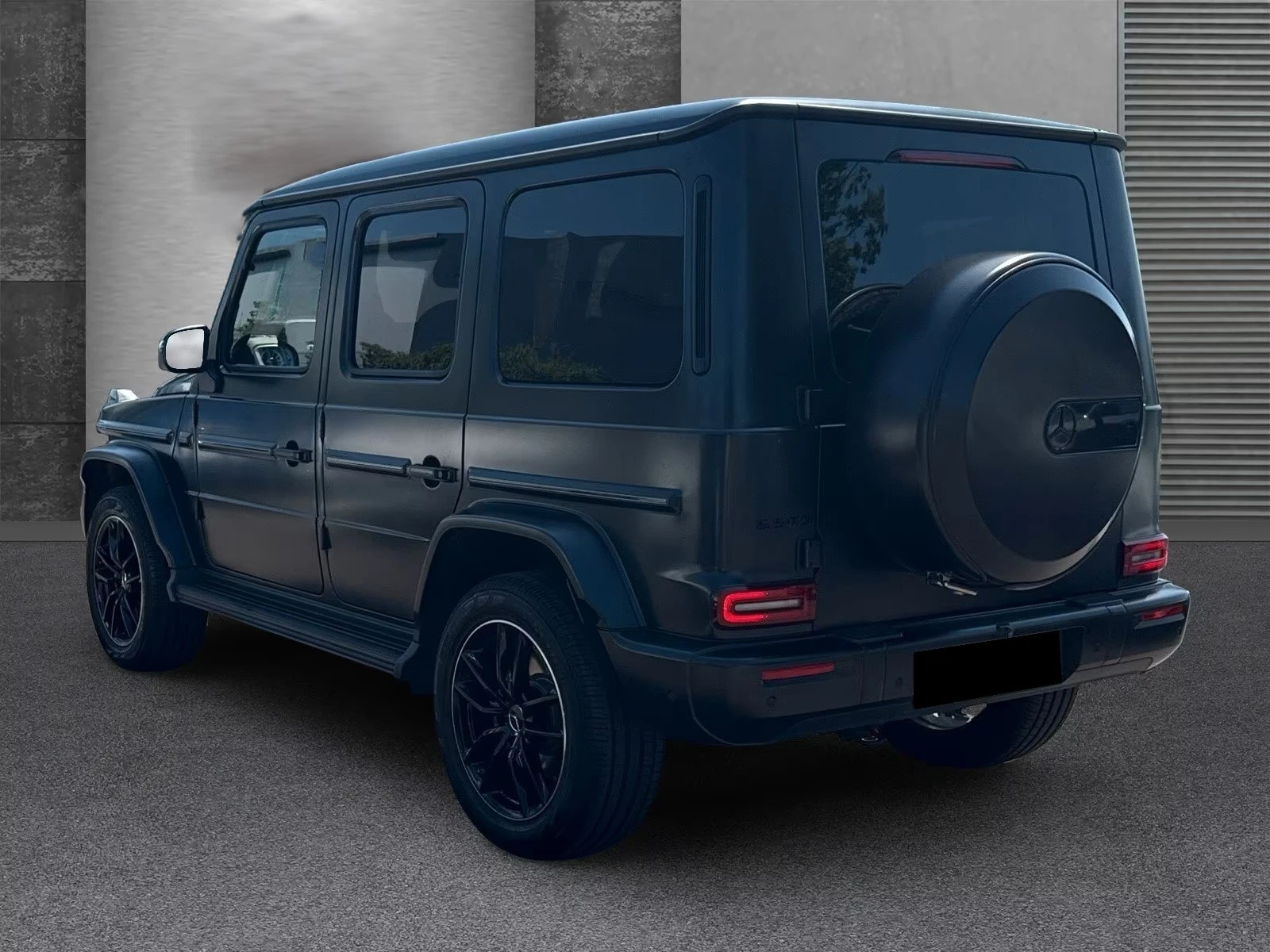 Mercedes-Benz G 500 AMG / 4 MATIC / FACELIFT / BURM / 360/ PANO/ NIGHT, снимка 5 - Автомобили и джипове - 55183830