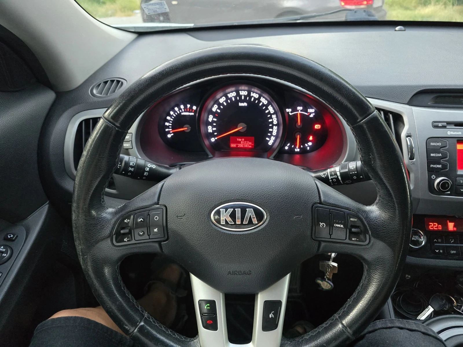 Kia Sportage, снимка 9 - Автомобили и джипове - 55795329