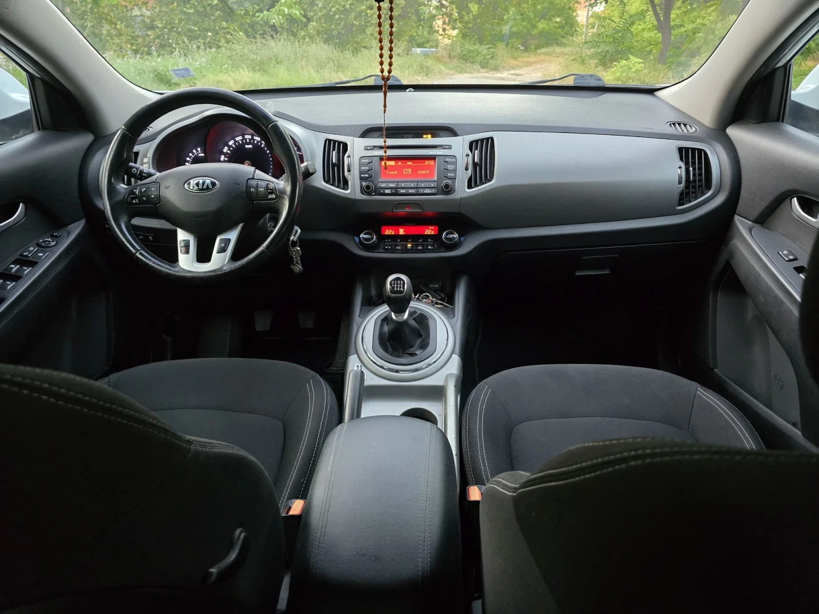 Kia Sportage, снимка 11 - Автомобили и джипове - 55795329