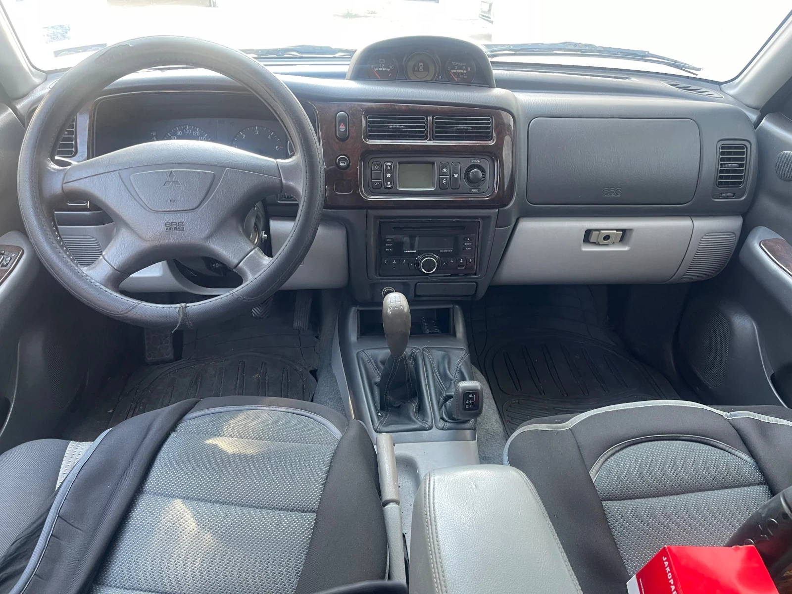 Mitsubishi Pajero sport 2.5tdi, снимка 6 - Автомобили и джипове - 55887793
