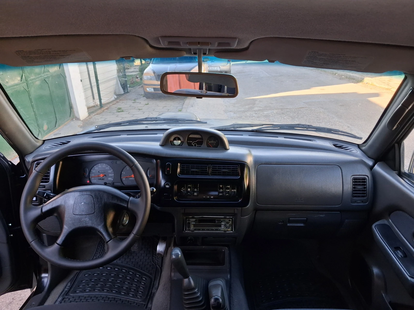 Mitsubishi L200 4×4 UNIKAT , снимка 6 - Автомобили и джипове - 55958698